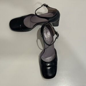 Gucci Heeled Maryjane